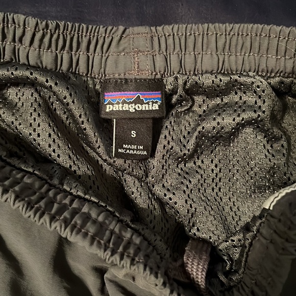 Mens Patagonia grey swim trunks - like new condition - Picture 2 of 2